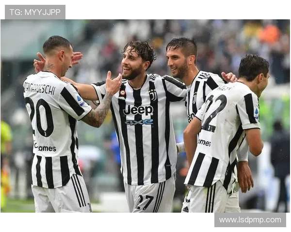 尤文图斯迎战罗马:两队力争胜利,争夺欧战席位的关键对决 尤文图斯迎战罗马:两队力争胜利,争夺欧战席位的关键对决