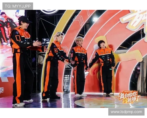 上海街舞队引领潮流最新街舞配合TOP10精彩纷呈